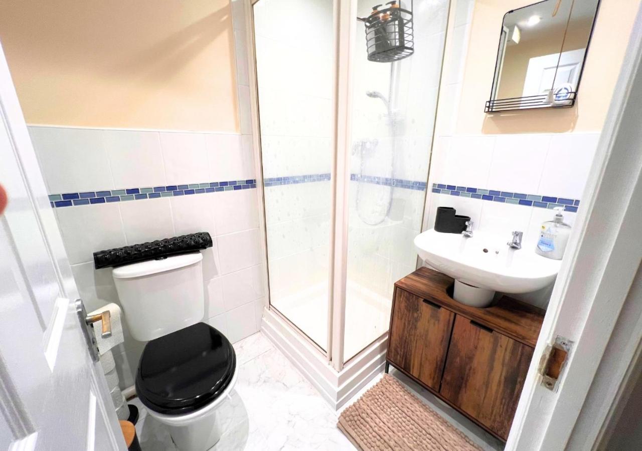 Charming Flat In Leilighet *